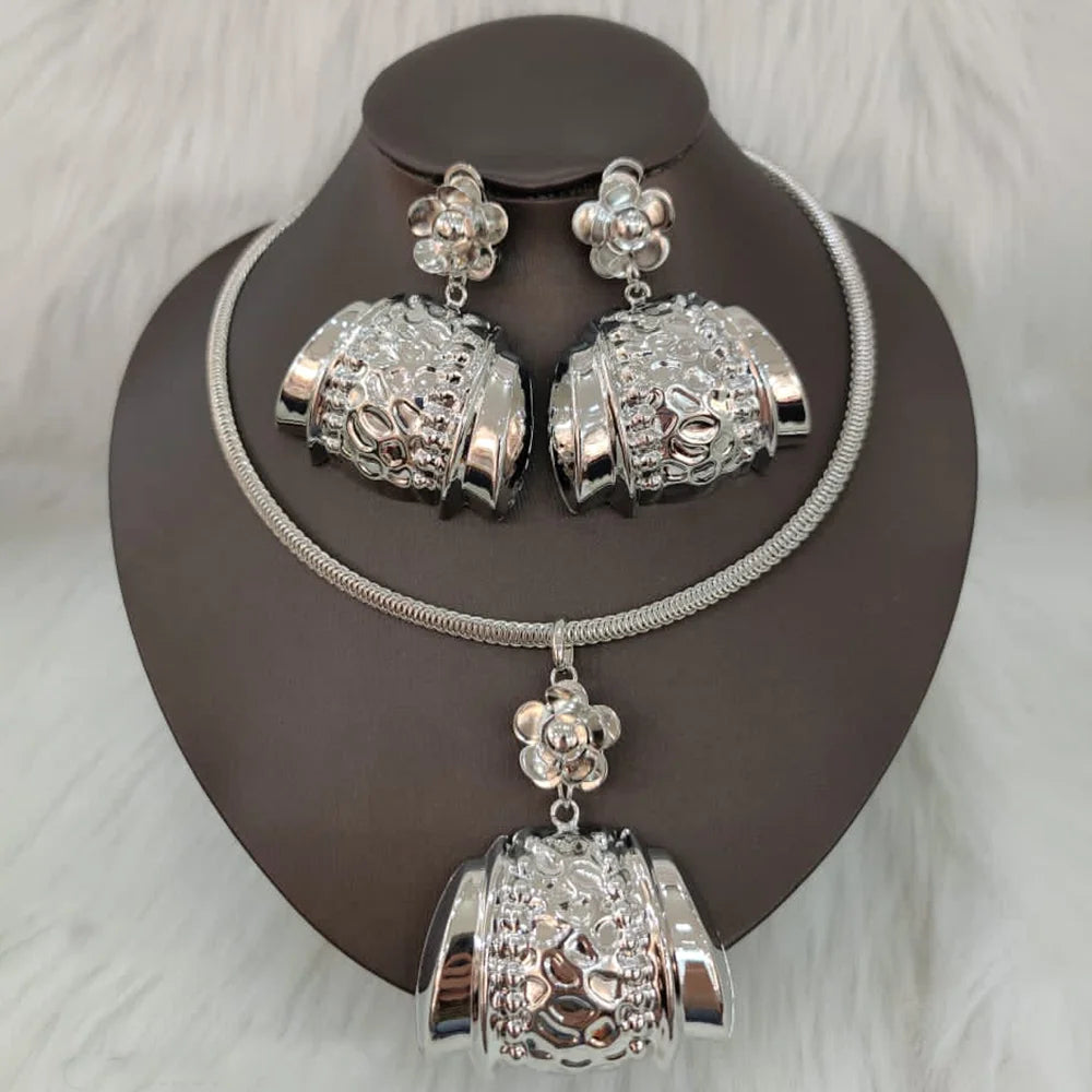 African Women Jewelry Set Pendant Necklace Earrings Weddings in USA