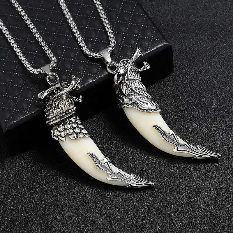 Retro domineering wolf tooth pendant necklace suitable in USA