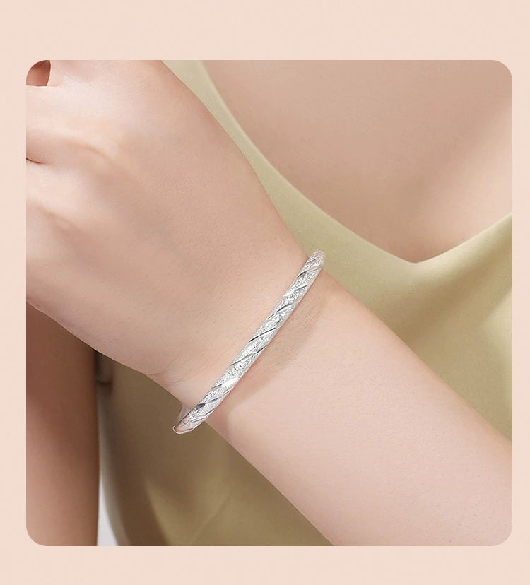 Mobius Strip Sterling Silver Bracelet Women Solid Pure Silver in USA.