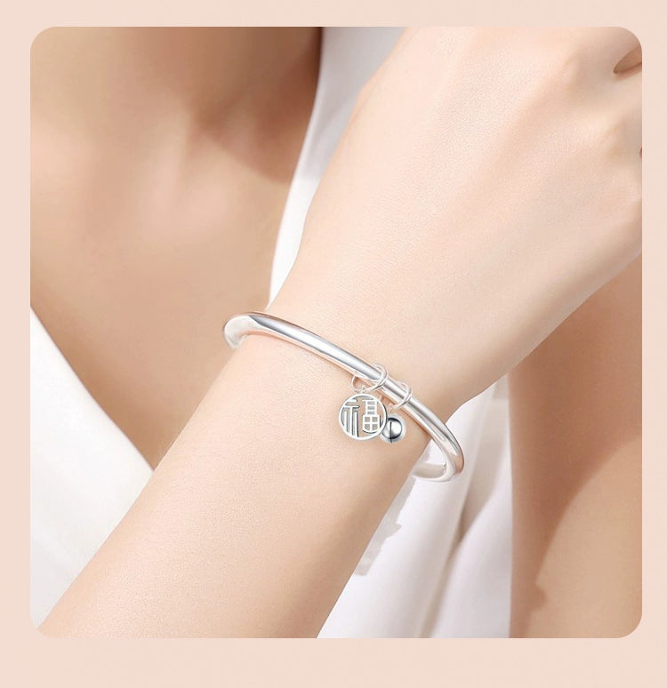 Mobius Strip Sterling Silver Bracelet Women Solid Pure Silver in USA.