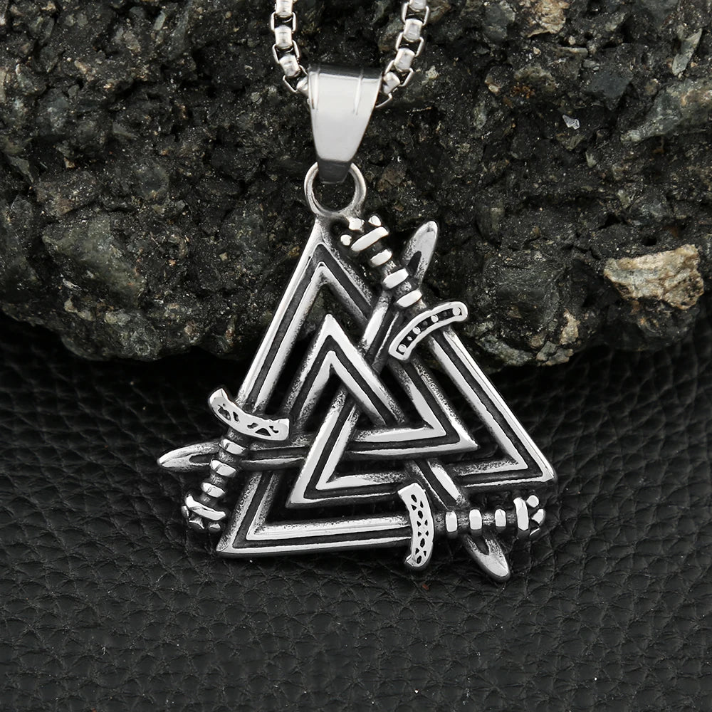 New Vintage Vikings Odin Triangle Pendant Necklace in USA