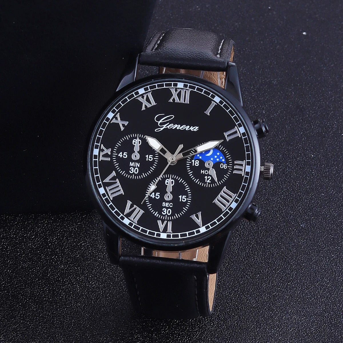 Classic star pattern Roman leather men's quartz watch in USA