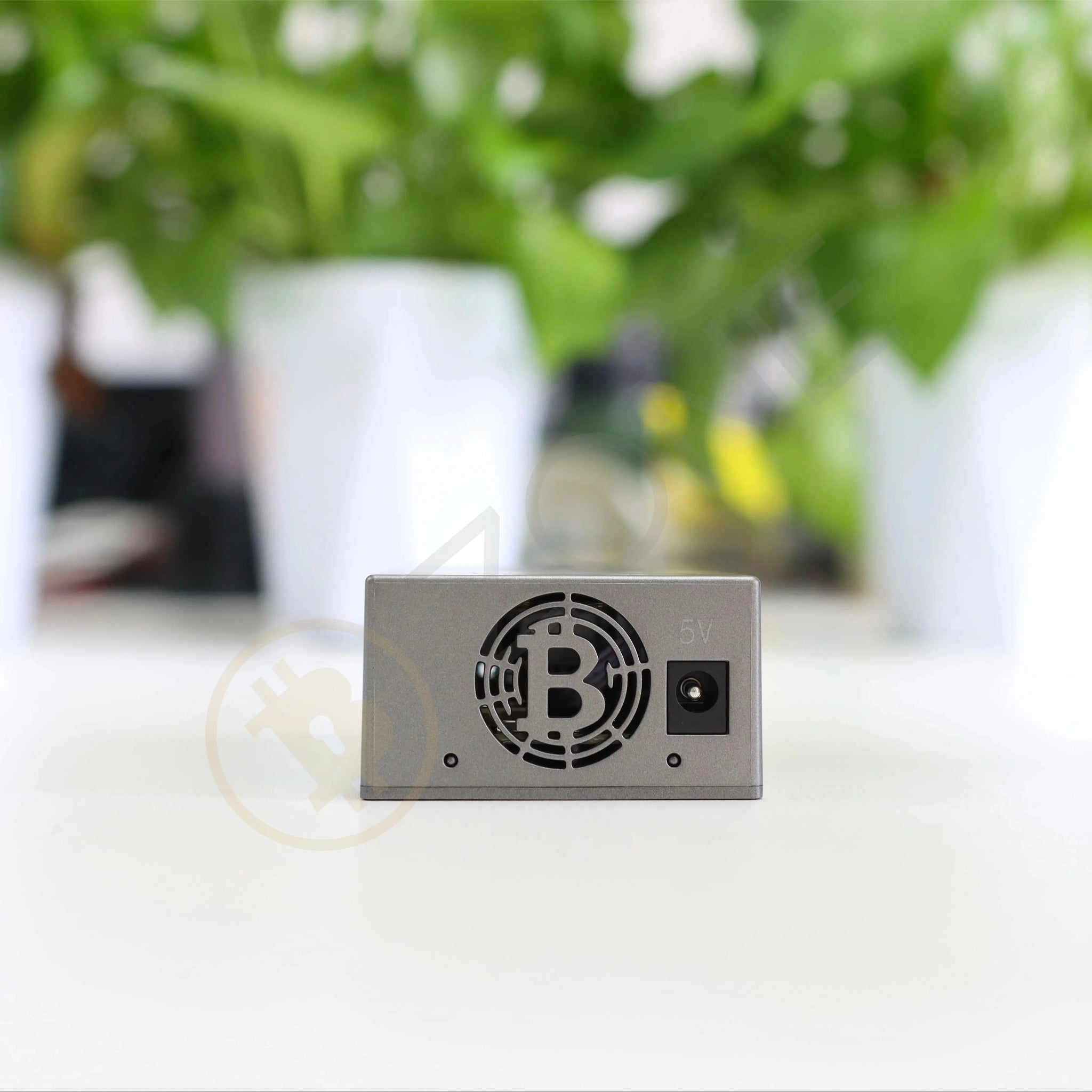 Miner Lucky Miner Hashrate BTC Mining Machine Bitcoin IN USA.