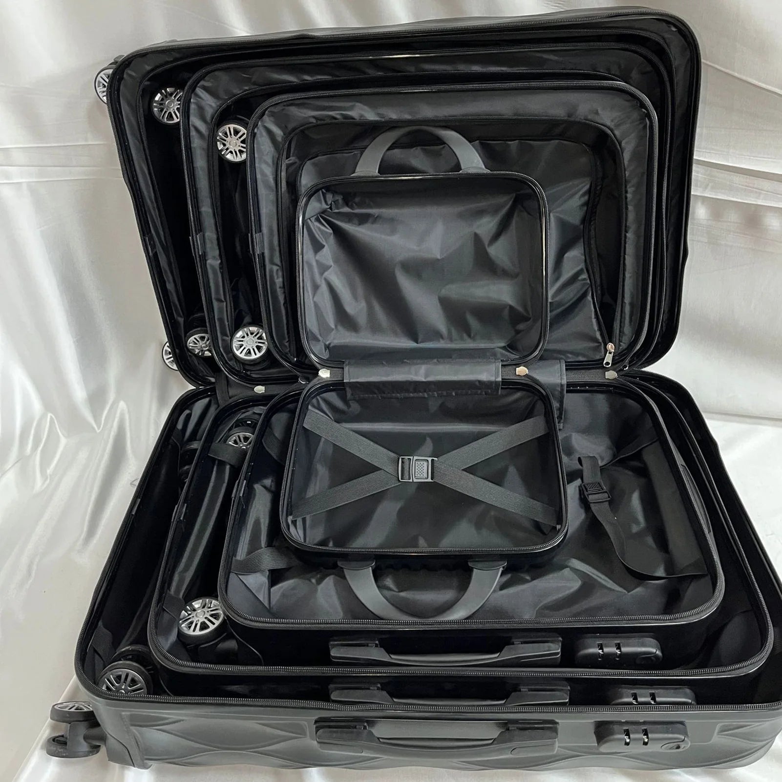 Suitcase Set Different Sizes Large Hard Shell Waterproof in USA