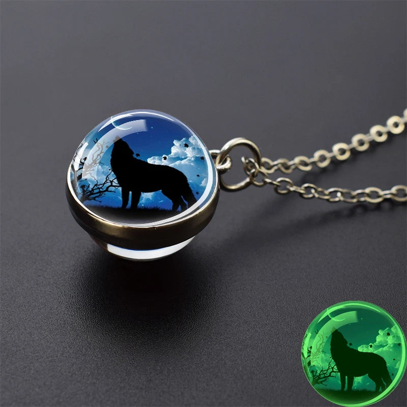 Glow Dark Wolf Necklaces Howling Wolf Head in USA