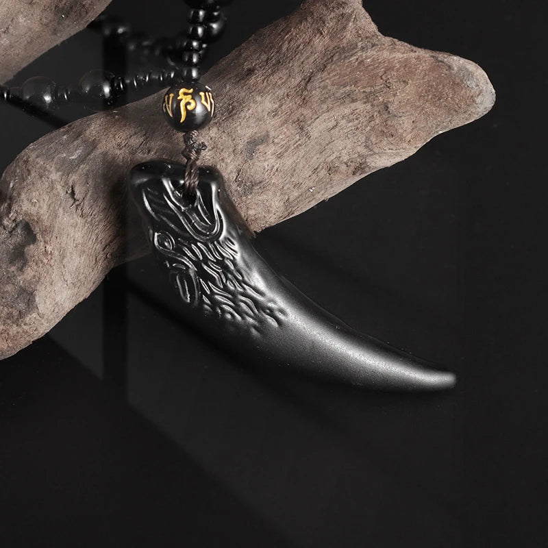 Retro domineering wolf tooth pendant necklace suitable in USA