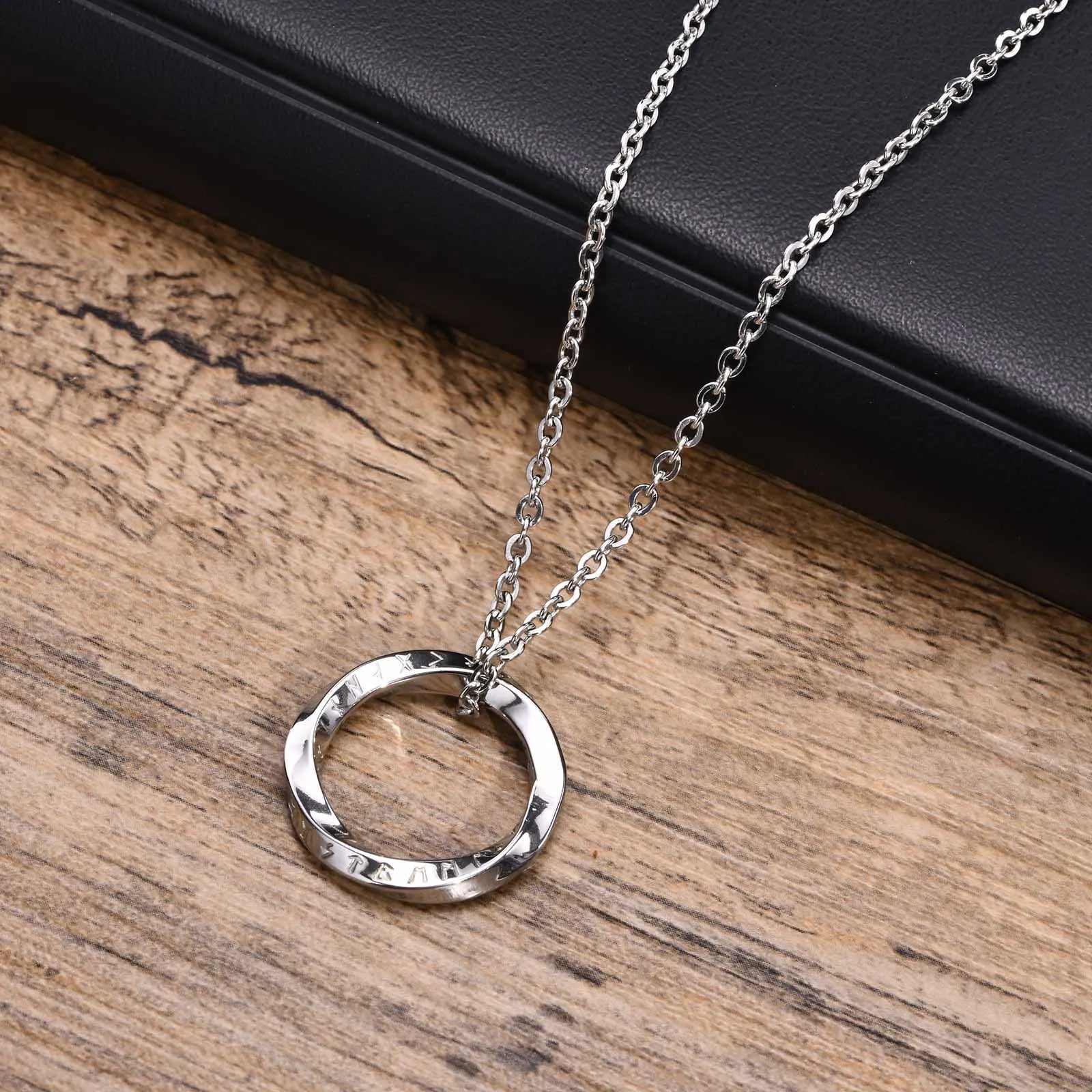 New Stylish Norse Viking Necklaces Men, Waterproof Stainless in USA