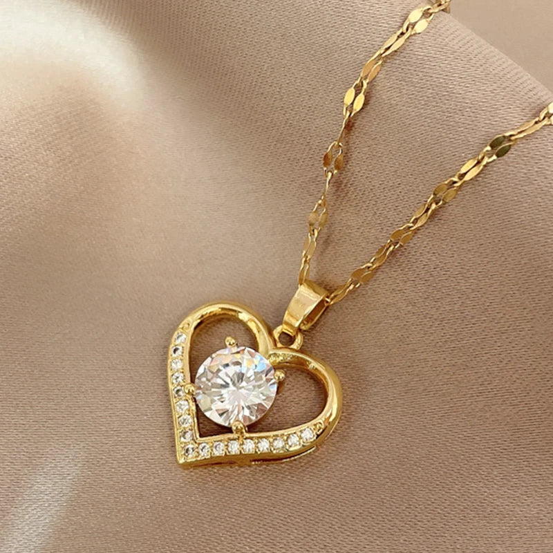 Artificial Gems Heart Pendant Necklace women in USA