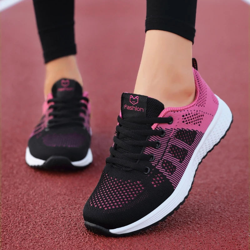 Women's sports trainers