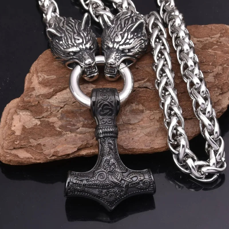 Fashion Viking style Thor hammer pendant necklace in USA