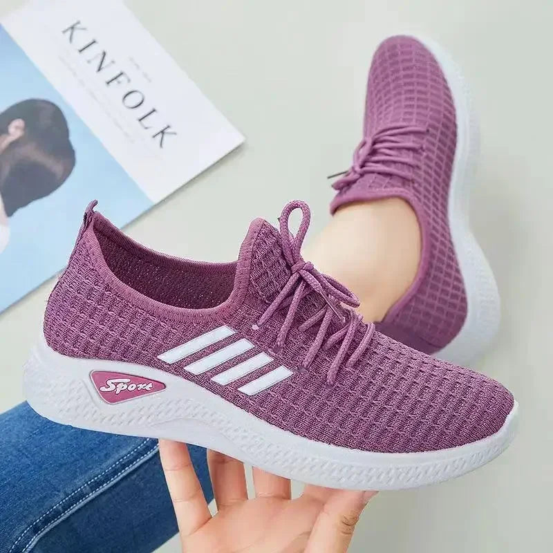 Fashionable Flying Woven Women's Running Shoes in USA