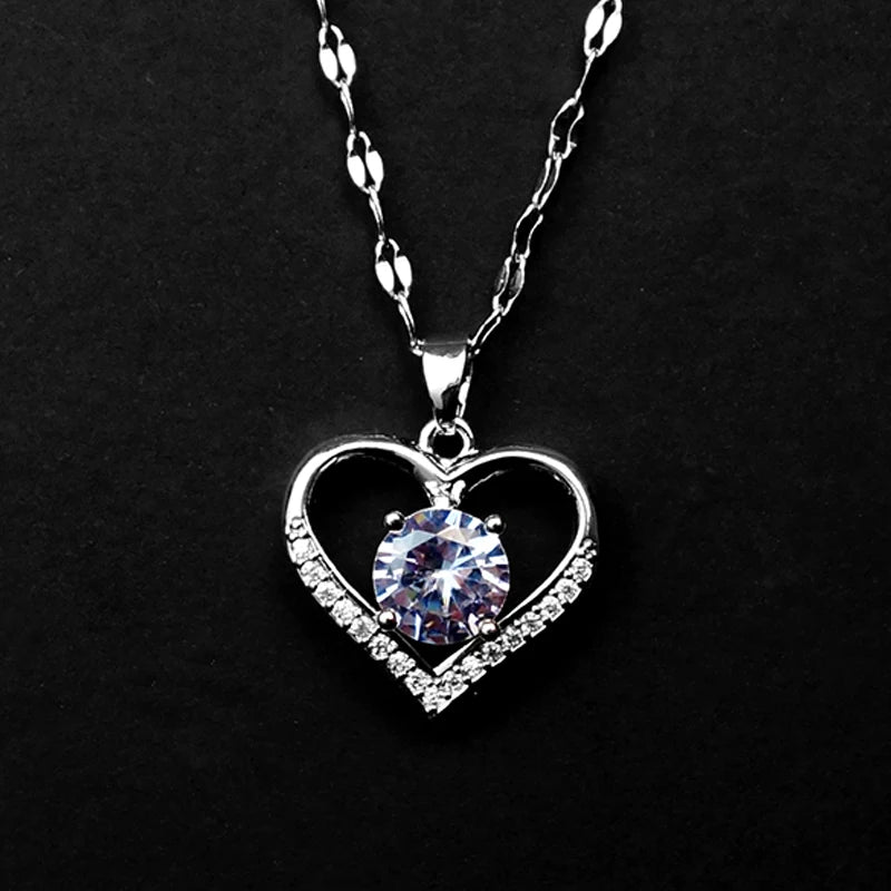 Artificial Gems Heart Pendant Necklace women in USA