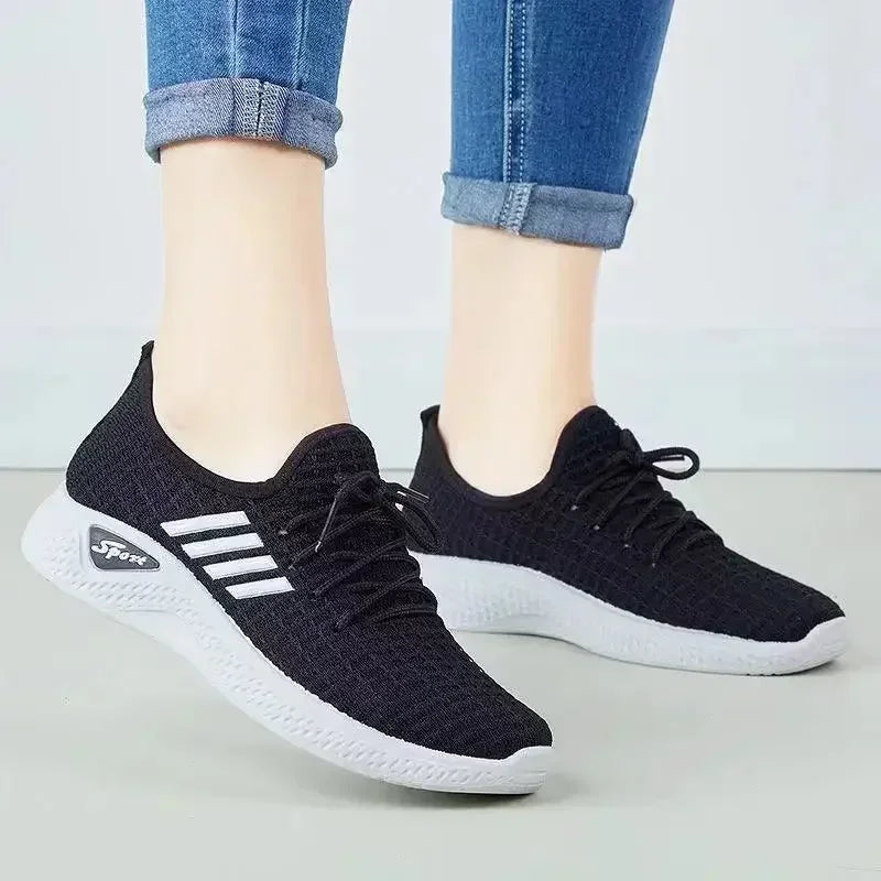 Fashionable Flying Woven Women's Running Shoes in USA