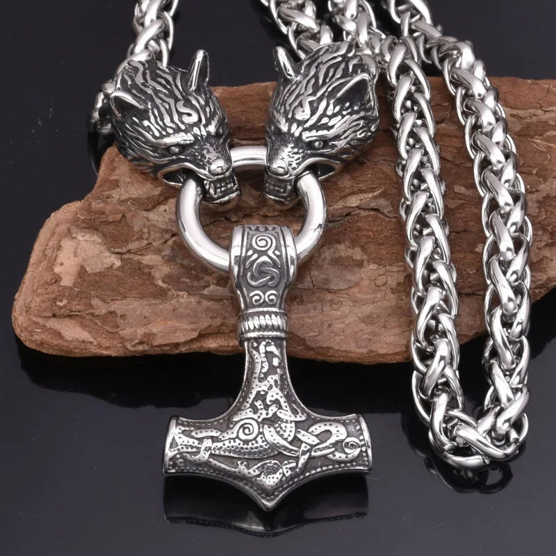 Fashion Viking style Thor hammer pendant necklace in USA