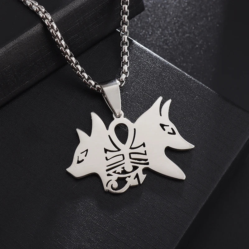 Retro domineering wolf tooth pendant necklace suitable in USA