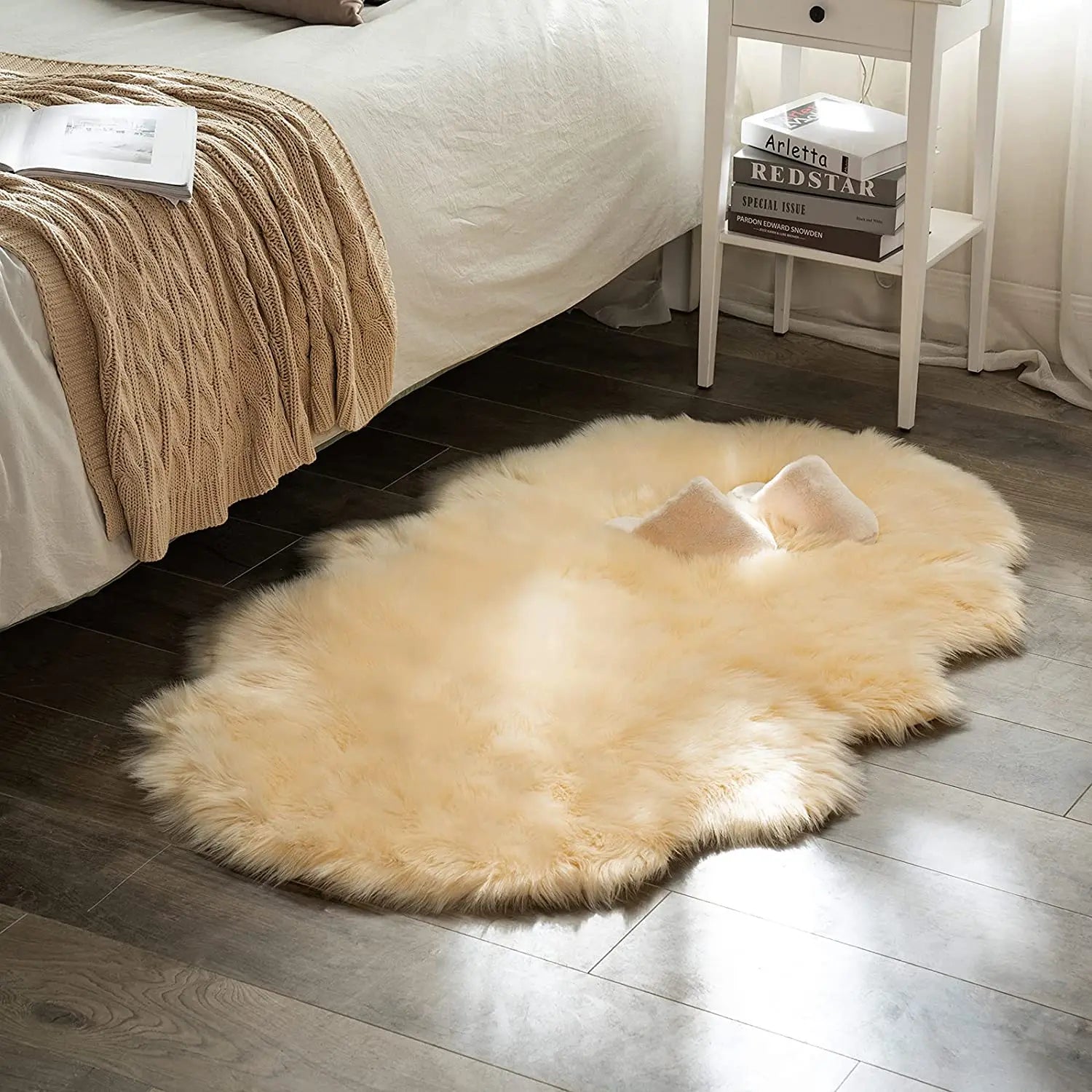 Soft Sheepskin Bedroom Carpet Imitation Wool Pad Long Hair