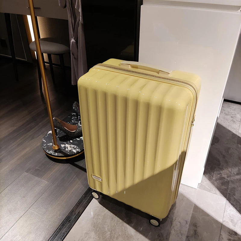 Fashion Rolling Luggage Lightweight Travel Suitcase in USA