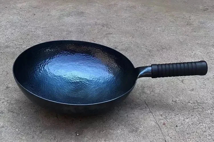 Iron Wok Pan Traditional Hammered Iron Woks Frying in USA.