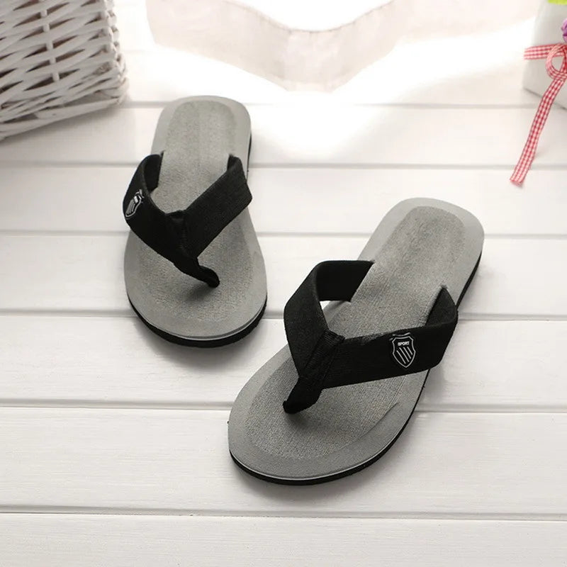 High Quality Men Beach Shoes Summer Casual Flat Slippers in USA