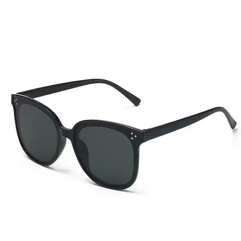 Women Sunglasses Fashion Classic Sunglasses Large Frame Sunglasses in USA